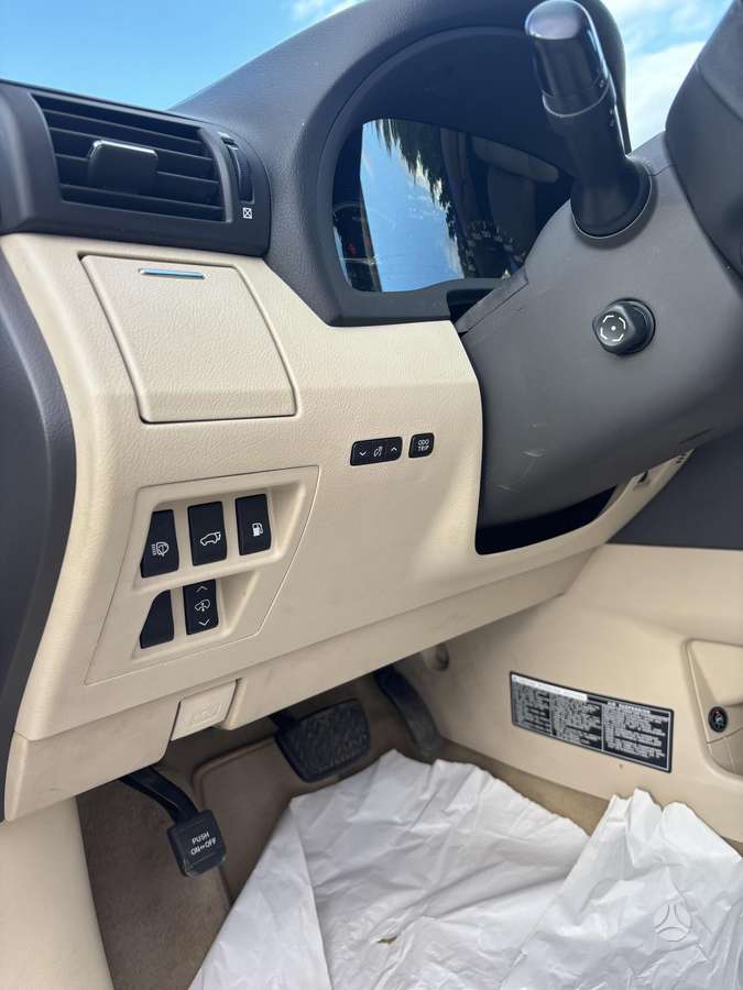 Lexus RX 450h - 11