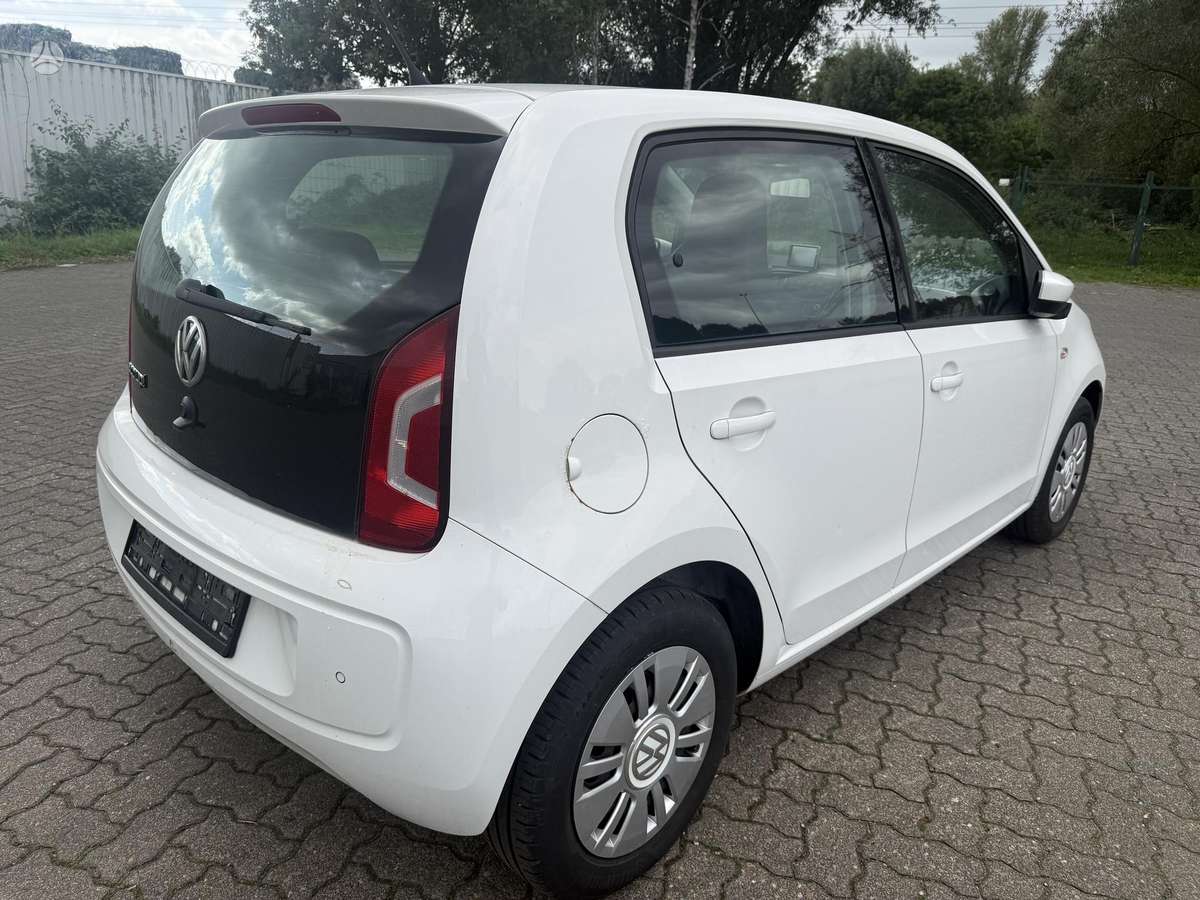 Volkswagen Up - 7
