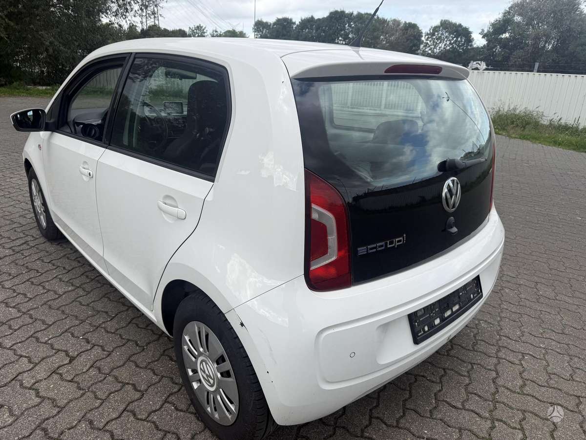 Volkswagen Up - 9