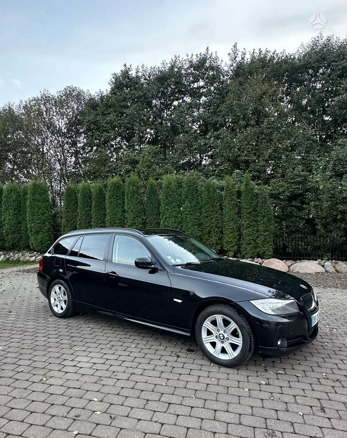 BMW 318, 2.0 l., wagon