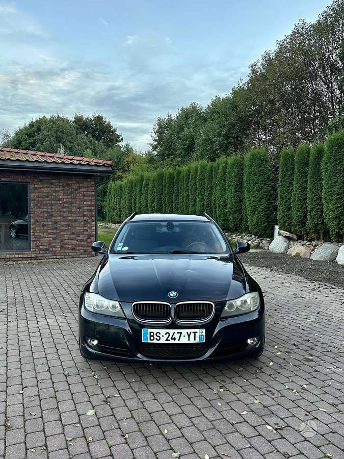 BMW 318, 2.0 l., wagon