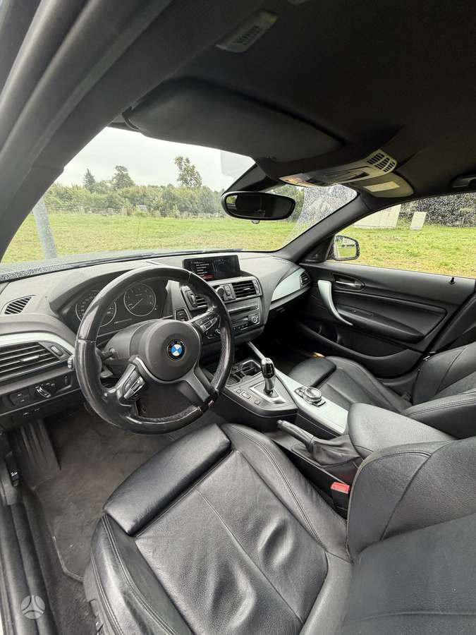 BMW 118 - 6