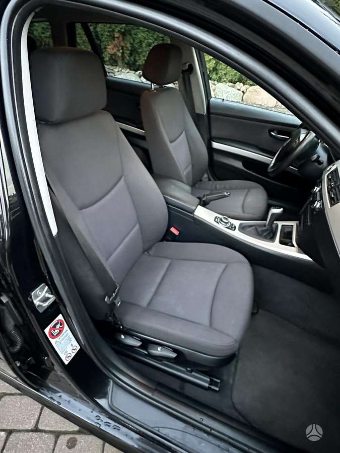 BMW 318, 2.0 l., wagon