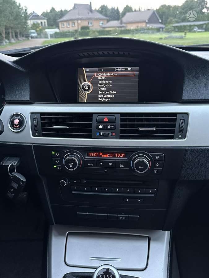 BMW 318, 2.0 l., Универсал