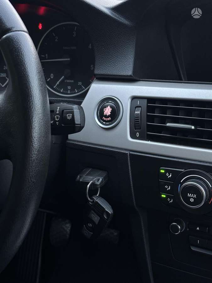 BMW 318, 2.0 l., wagon