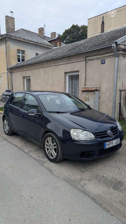 Volkswagen Golf - 3
