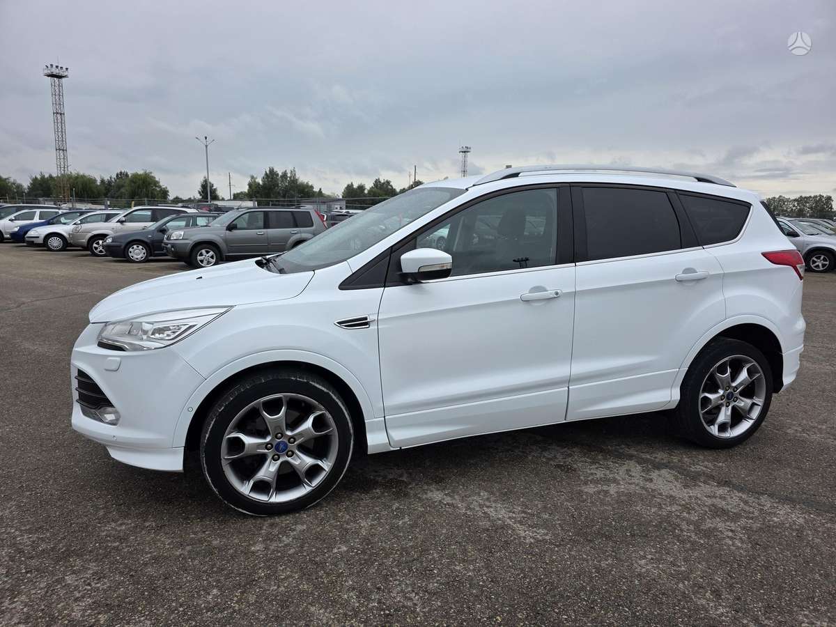 Ford Kuga - 3