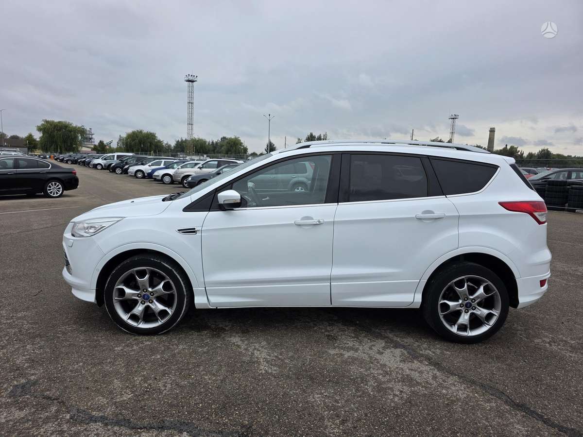 Ford Kuga - 4
