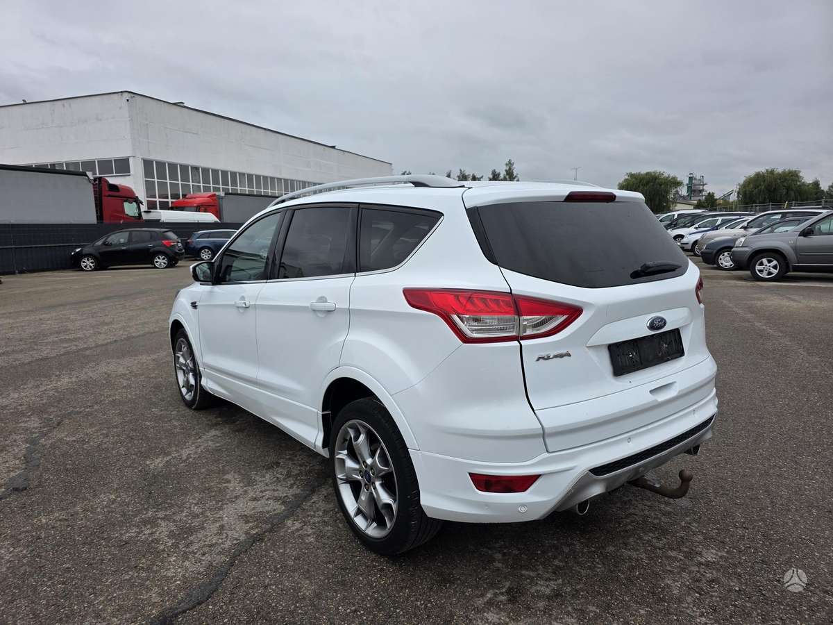 Ford Kuga - 7