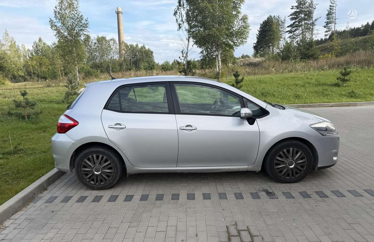 Toyota Auris - 4