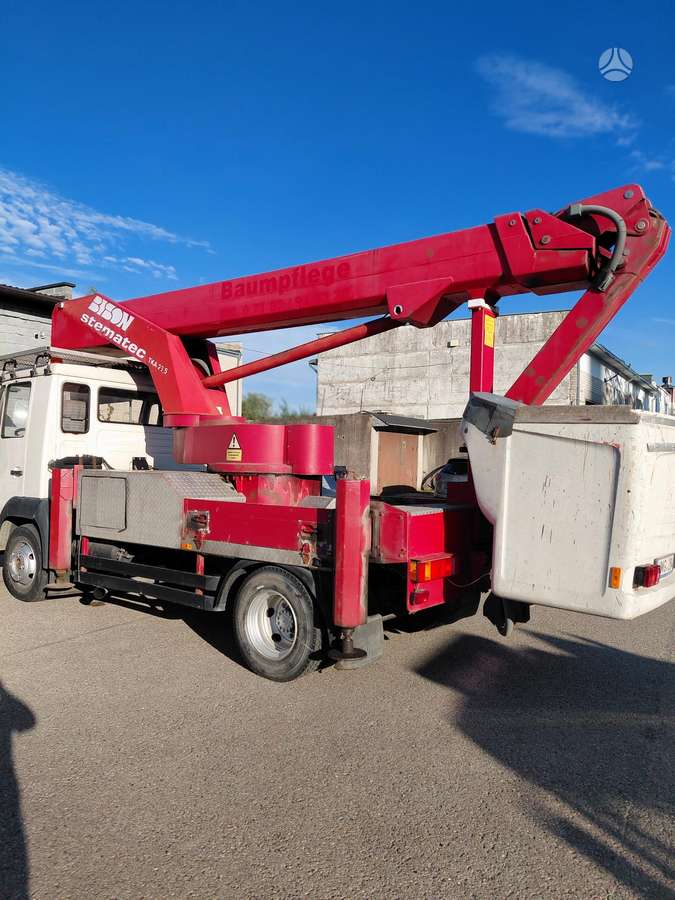 MAN Auto bokstelis, boom lift