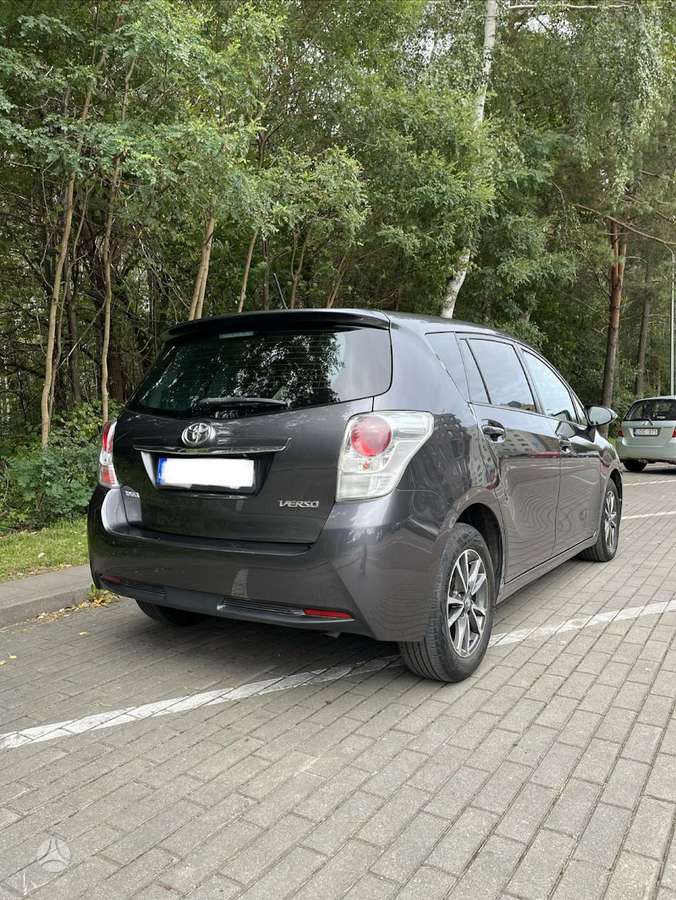 Toyota Verso - 6
