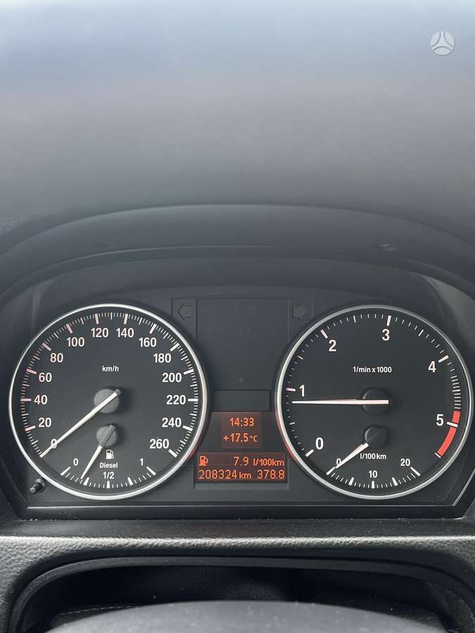 BMW 320 - 4