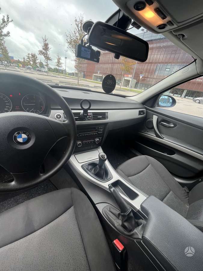 BMW 320 - 6