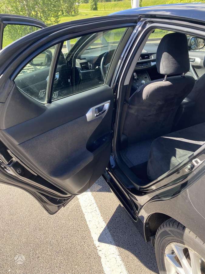 Lexus CT 200h - 5