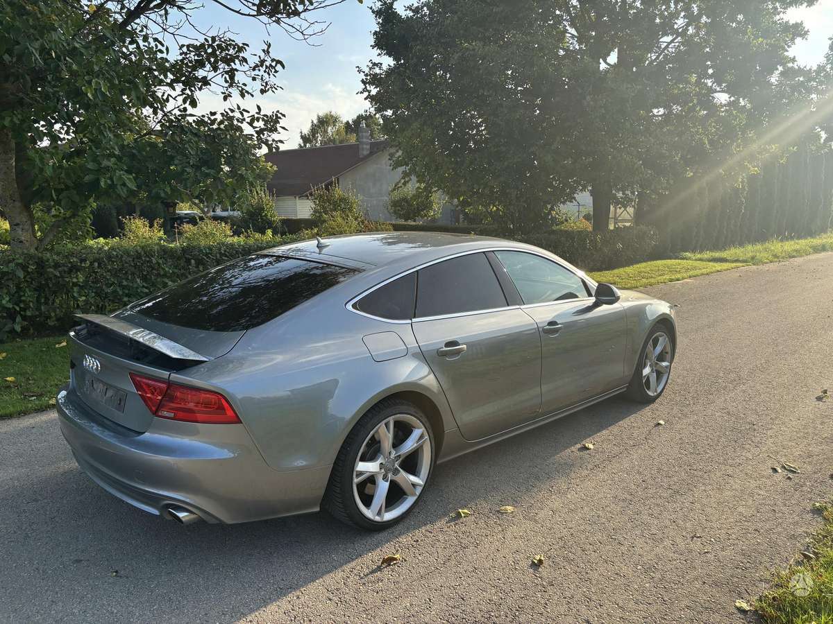Audi A7 - 4