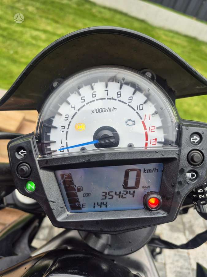 Kawasaki ER 650cc, street / classic