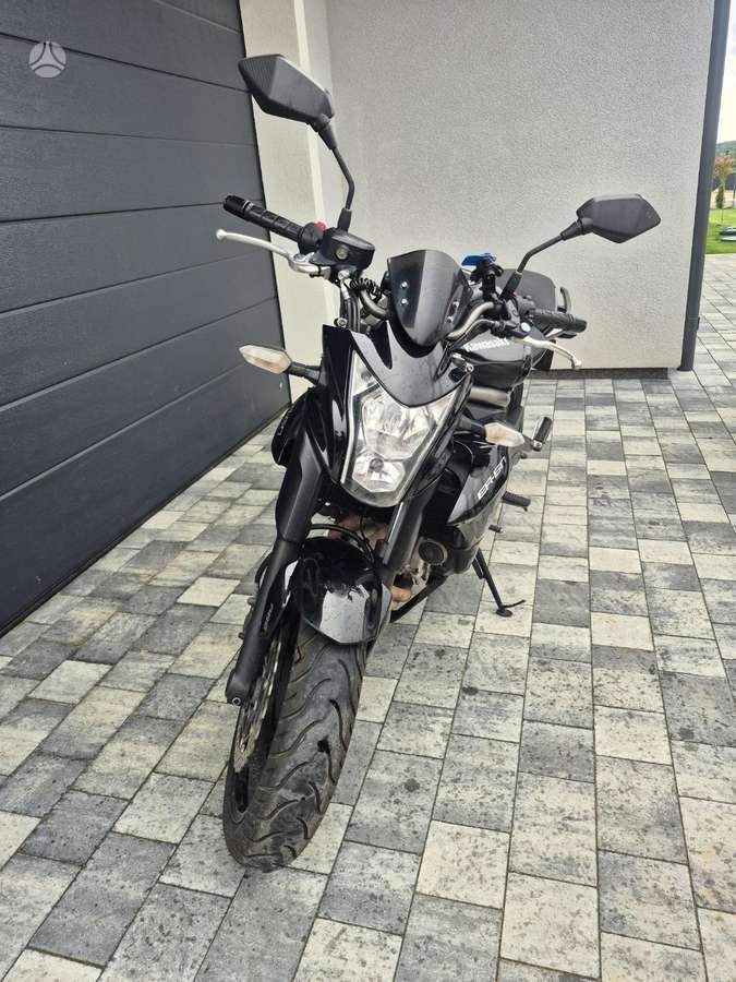 Kawasaki ER 650cc, street / classic