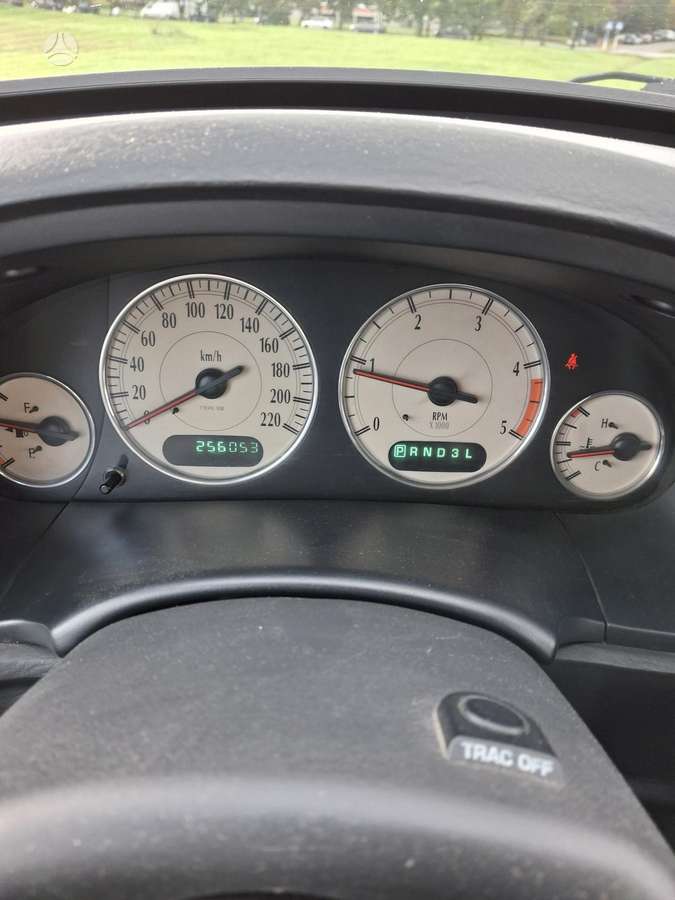 Chrysler Voyager - 7
