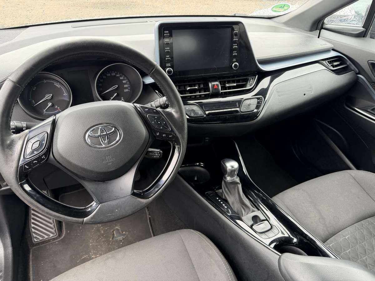 Toyota C-HR - 8