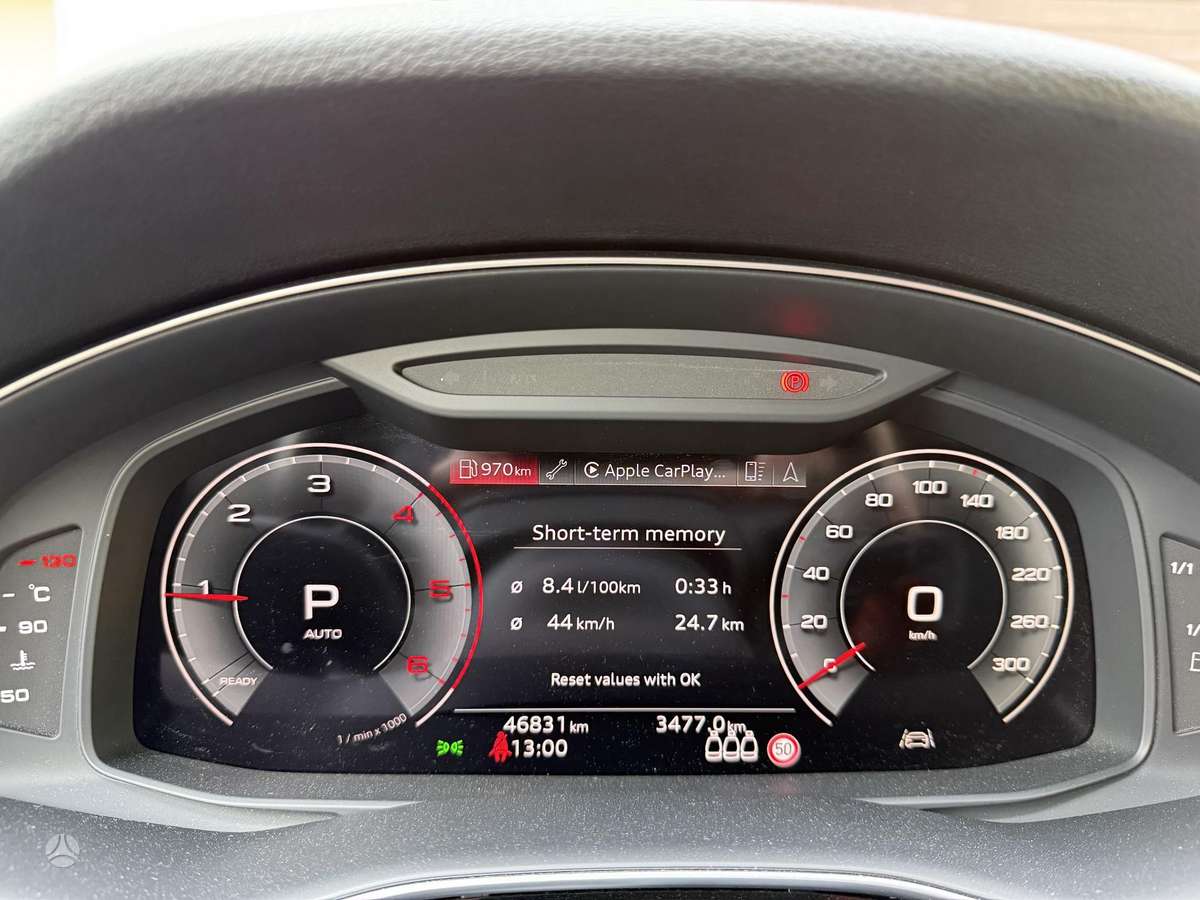 Audi Q7 - 8