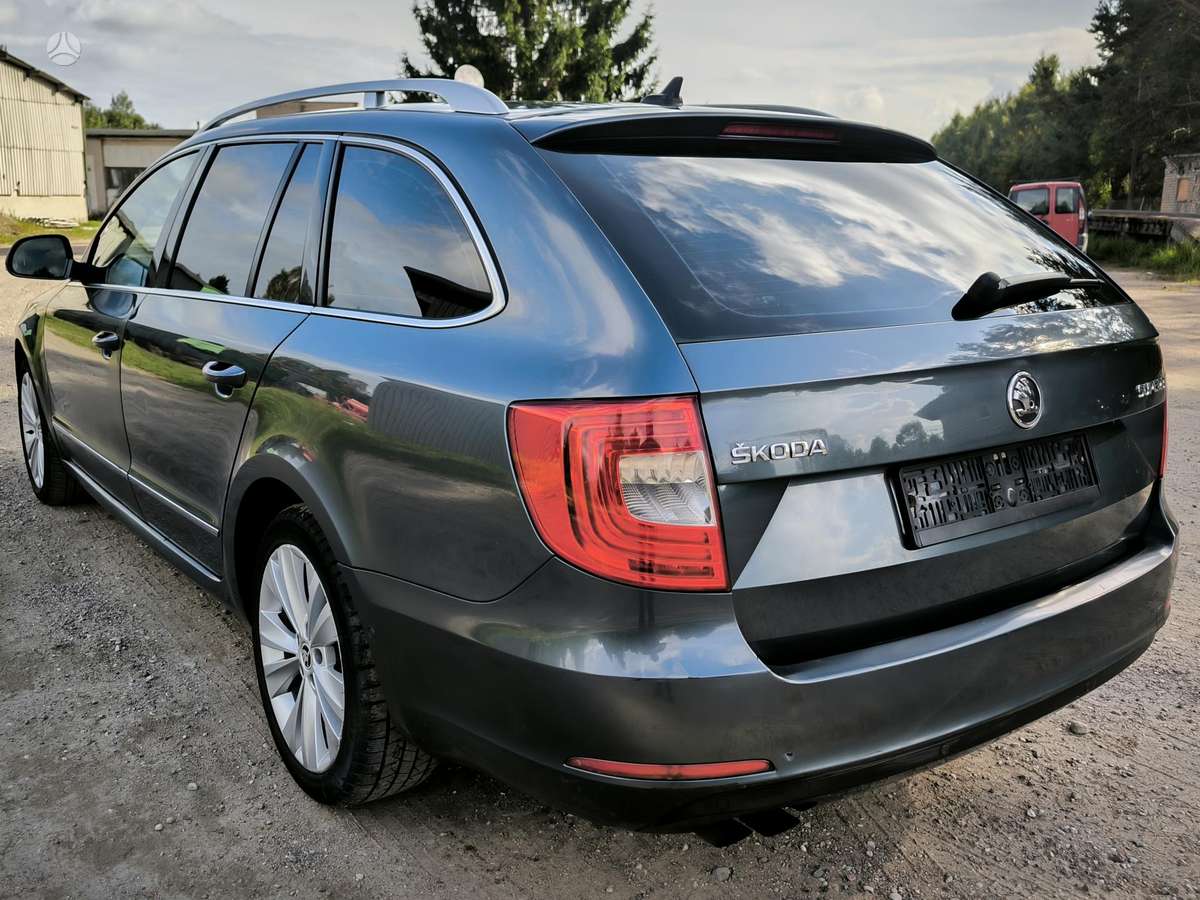 Škoda Superb - 4