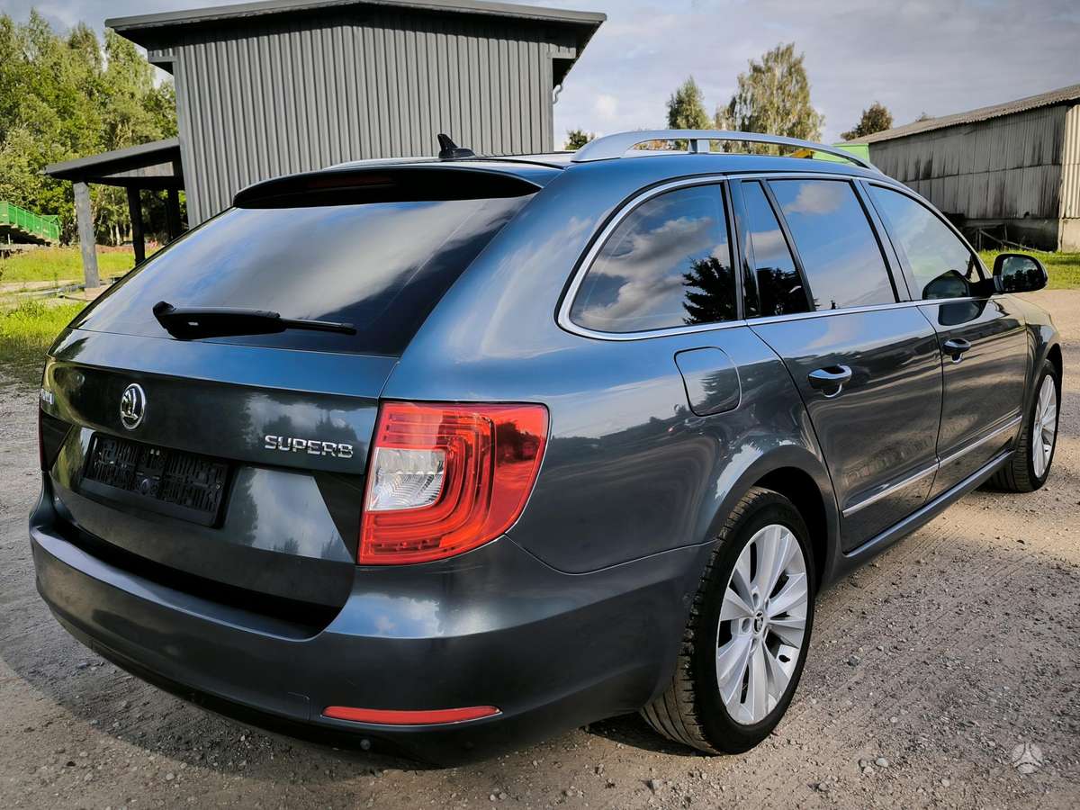 Škoda Superb - 5