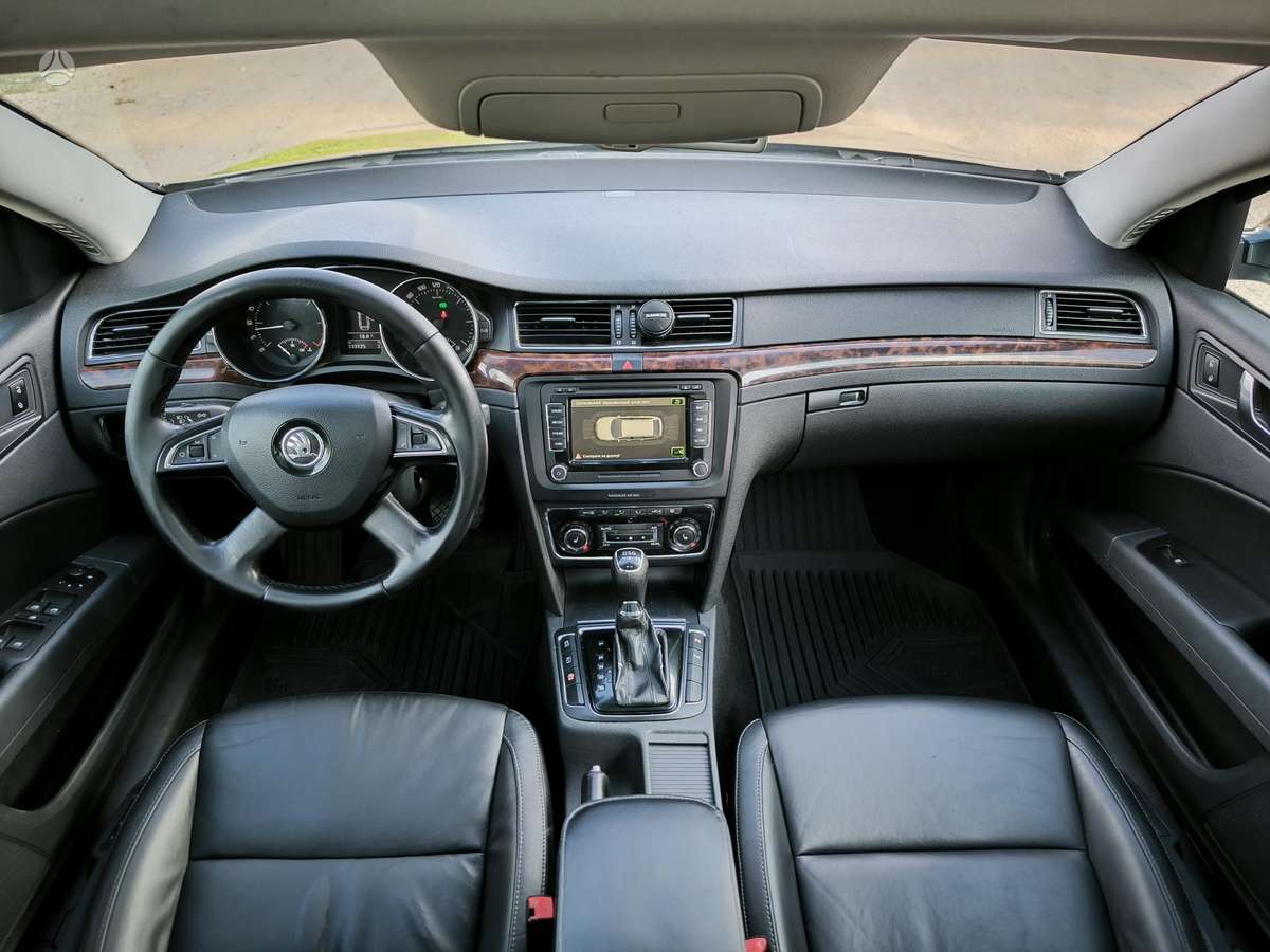 Škoda Superb - 9
