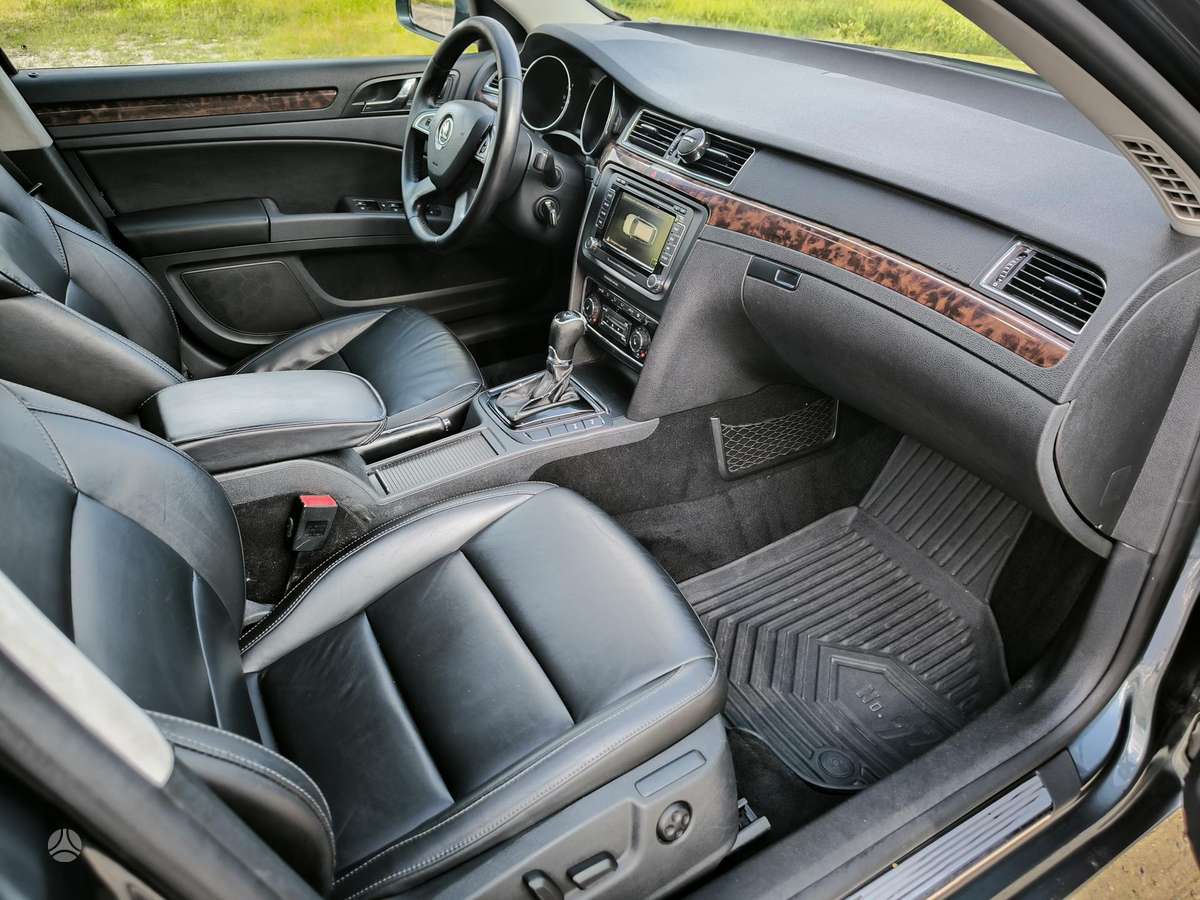 Škoda Superb - 11