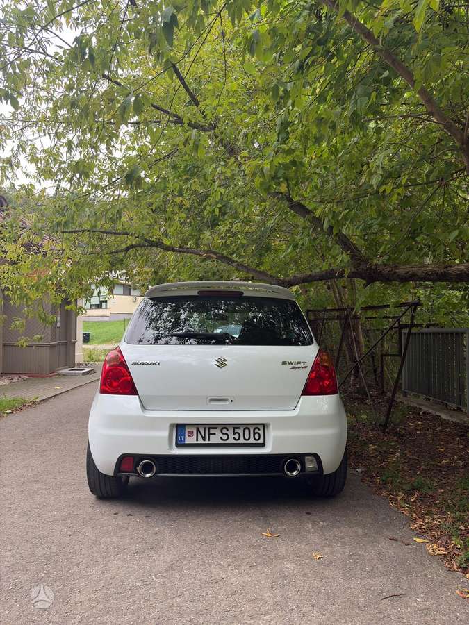 Suzuki Swift - 6