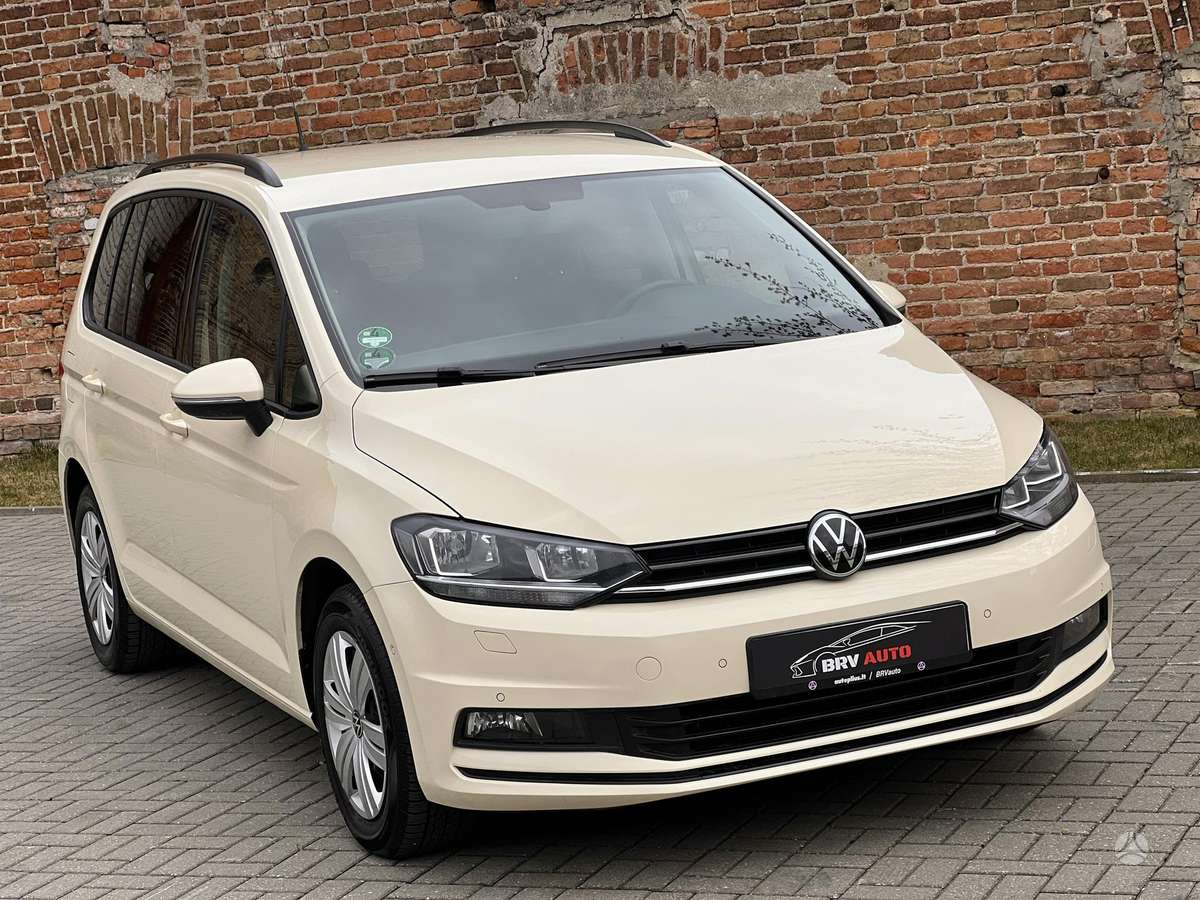 Volkswagen Touran - 4
