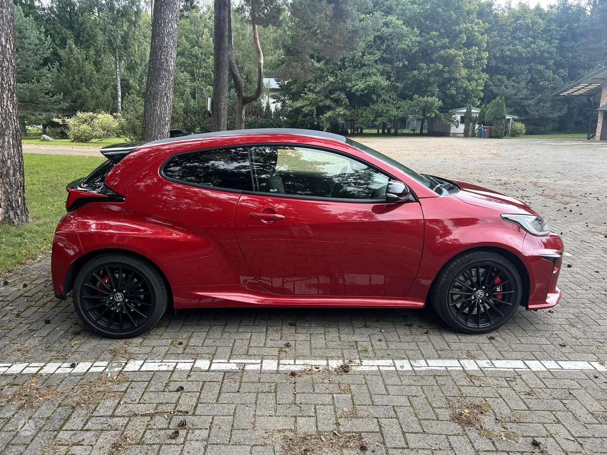 Toyota GR Yaris - 11