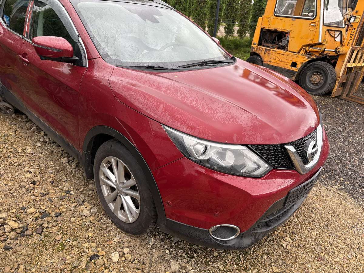 Nissan Qashqai - 10