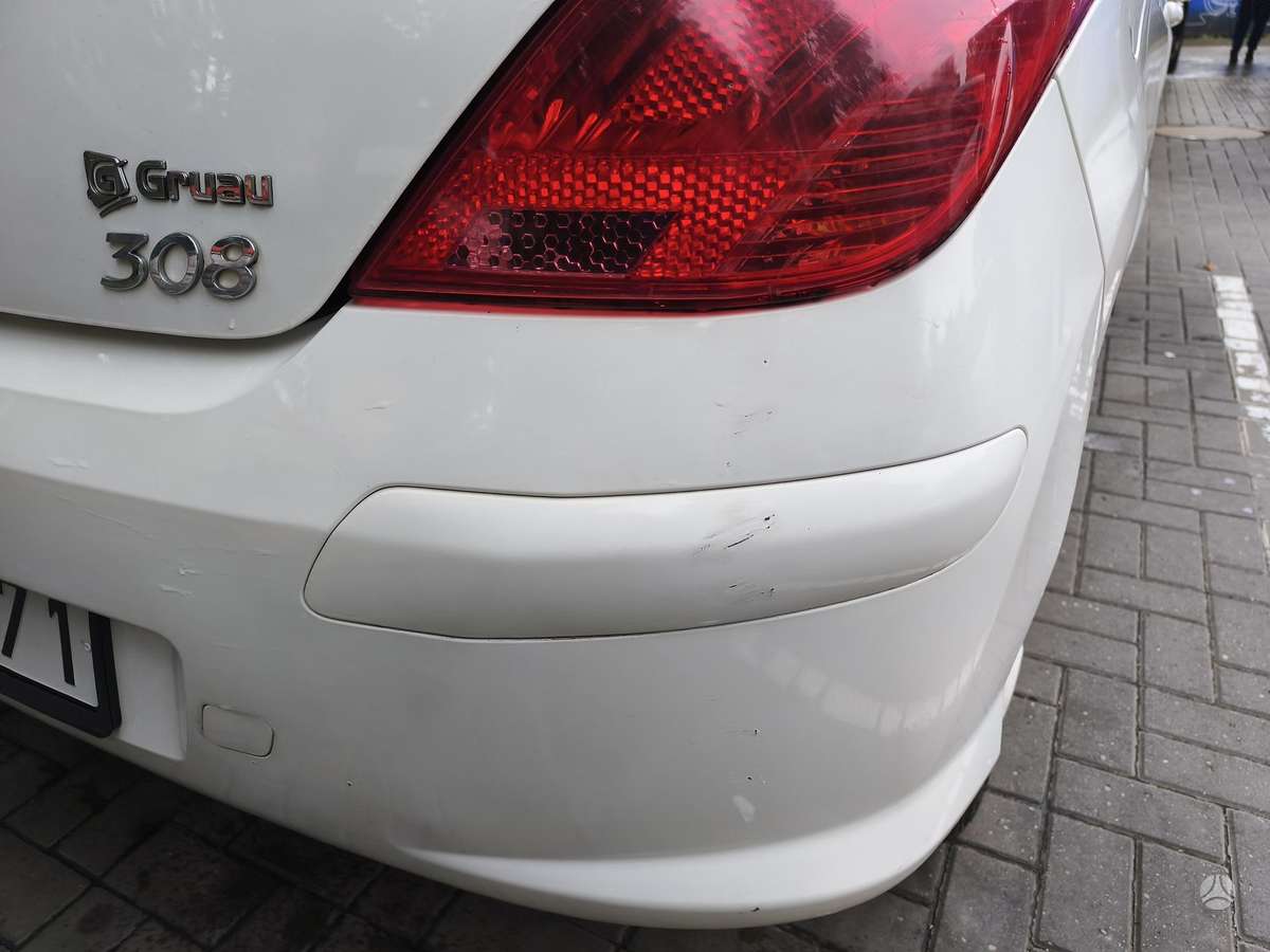 Peugeot 308 - 5