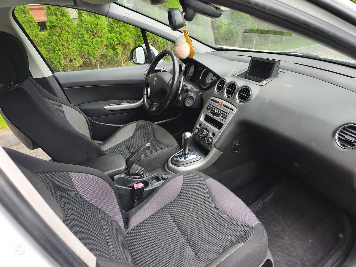 Peugeot 308 - 11