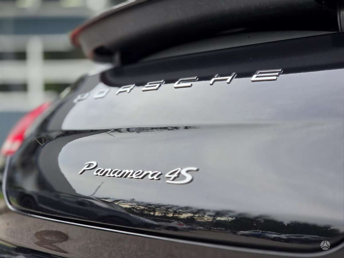 Porsche Panamera - 7