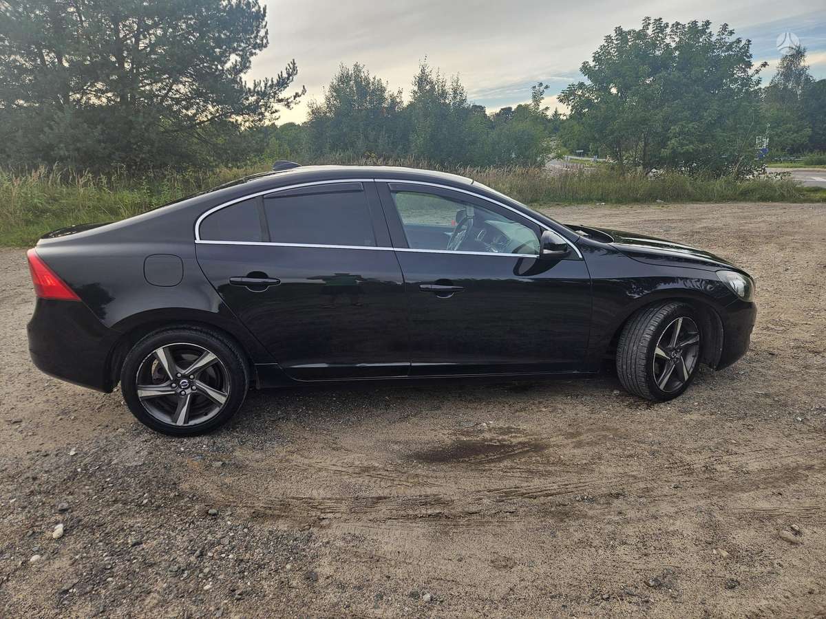Volvo S60 - 4