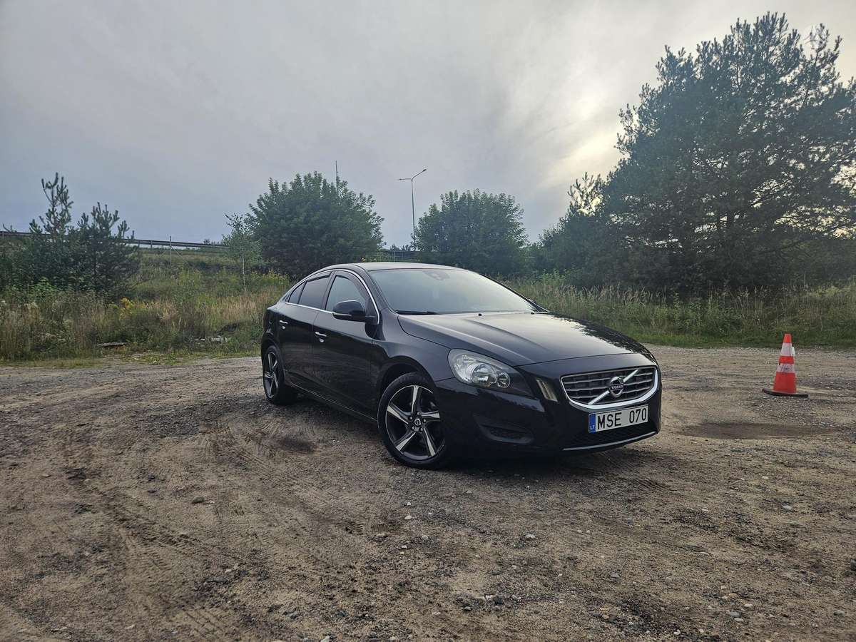 Volvo S60 - 5