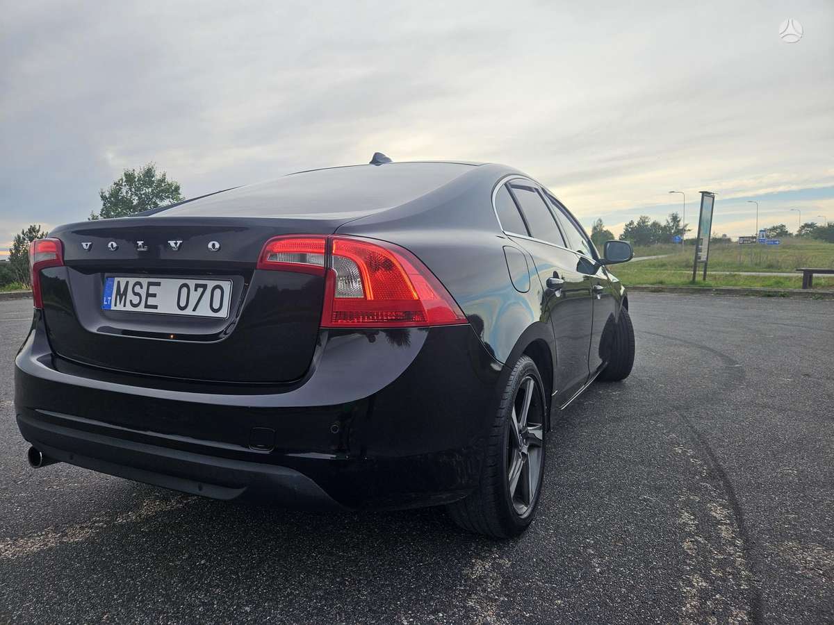 Volvo S60 - 9