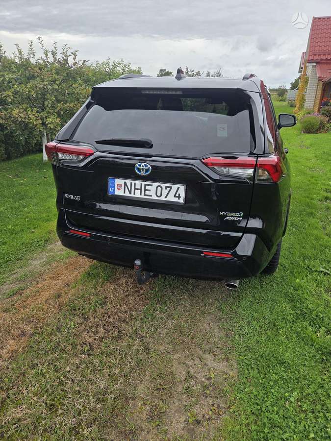 Toyota RAV4 - 5