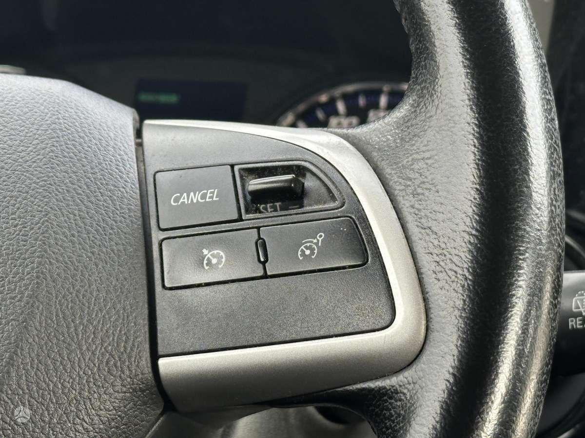 Mitsubishi Outlander 2015 — фото 13
