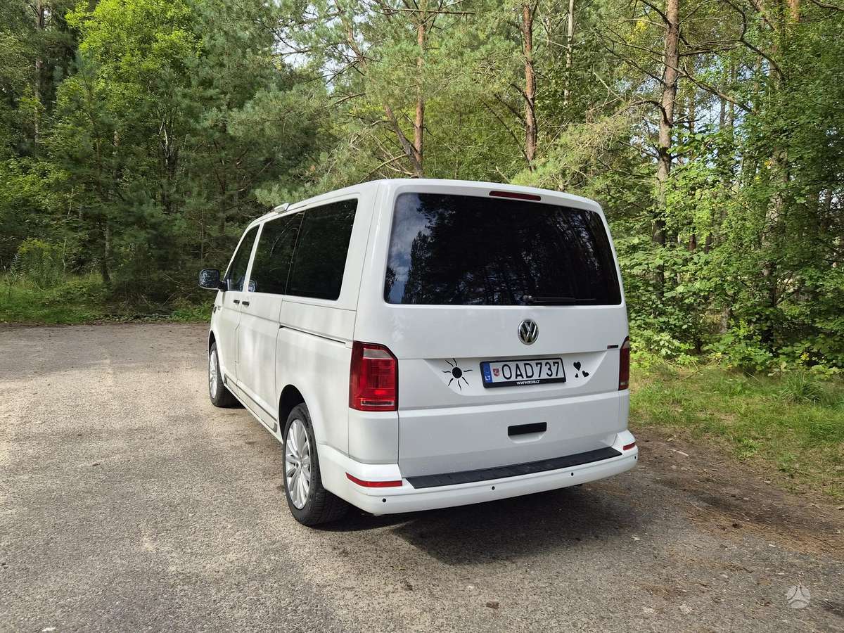 Volkswagen Caravelle - 8