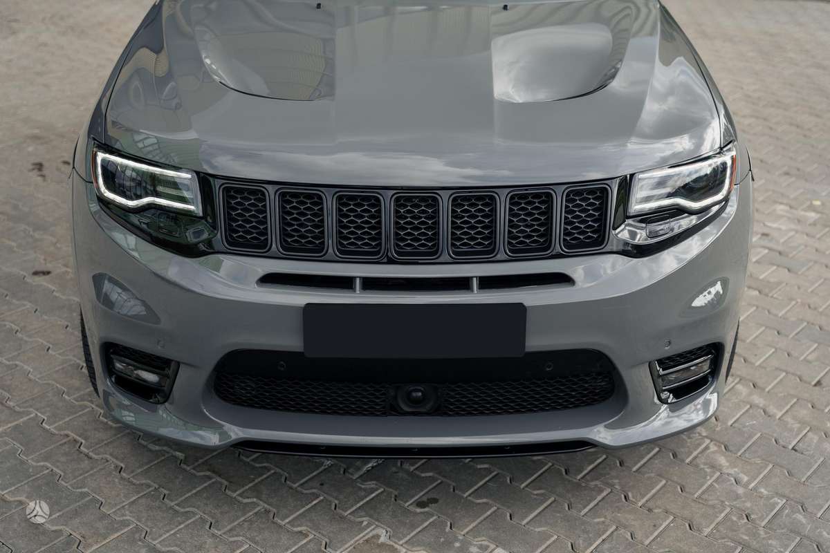 Jeep Grand Cherokee - 6