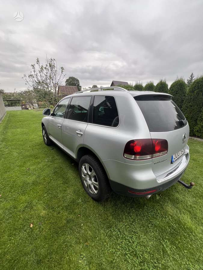 Volkswagen Touareg - 4