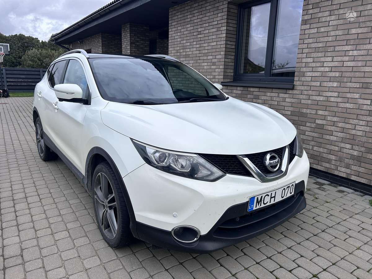 Nissan Qashqai - 1