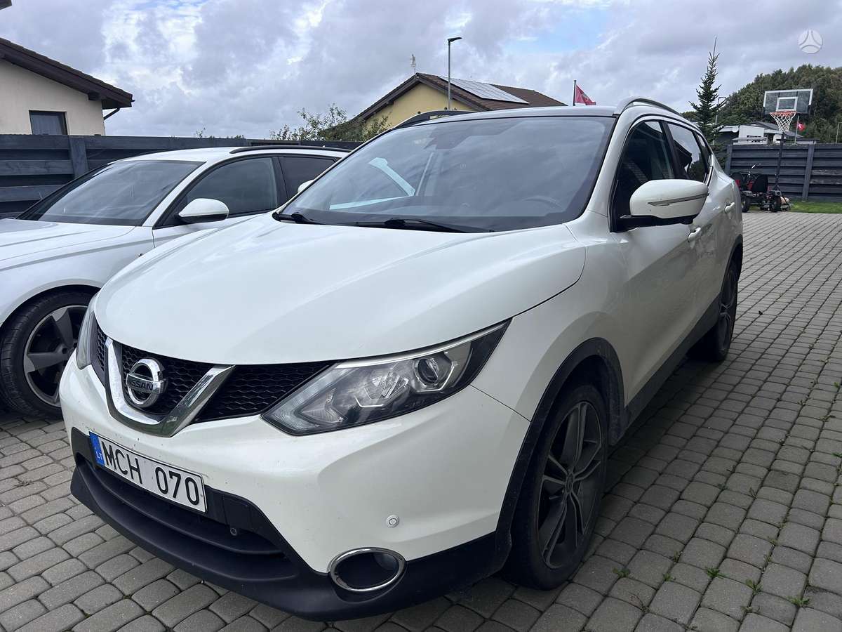Nissan Qashqai - 2