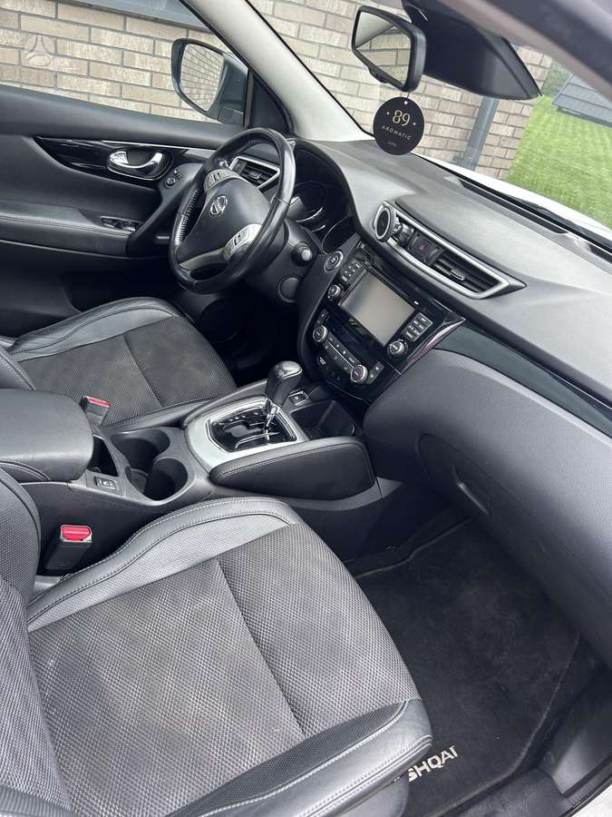 Nissan Qashqai - 4