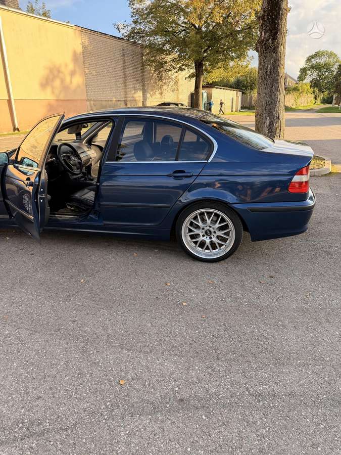 BMW 320 - 7