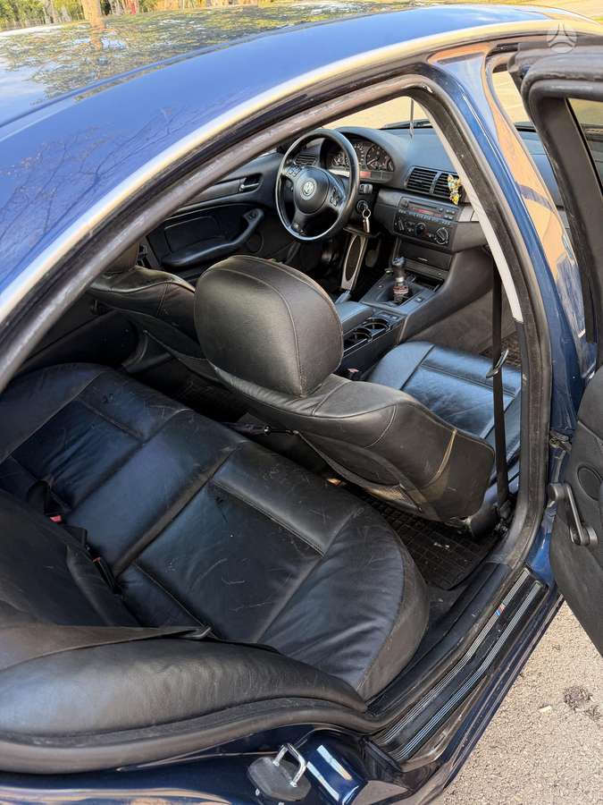 BMW 320 - 11