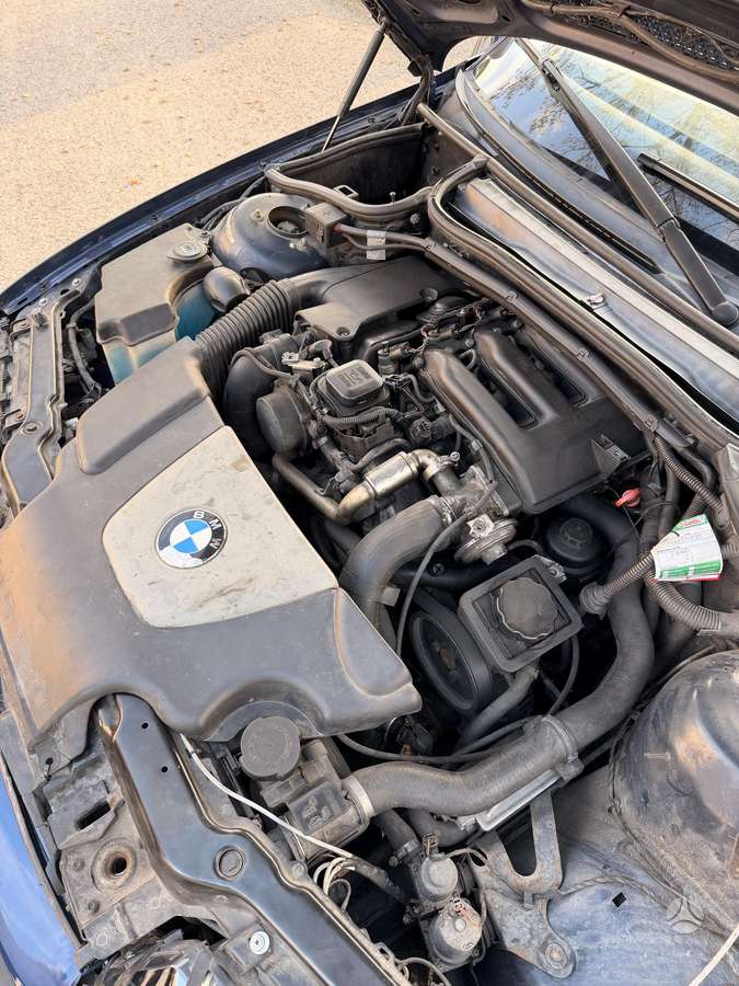BMW 320 - 12